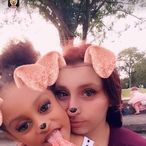 Meet your Posher, Cassandra